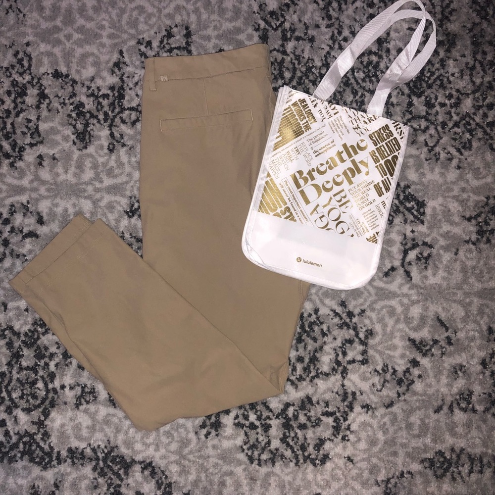 Gently Used! Lululemon Size 34 Commission Pant!
